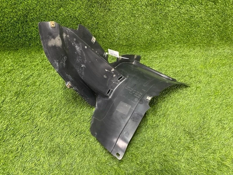 Подкрылок Volkswagen Passat 2008 3C0805911B B6 VARIANT BWA 2.0T, передний левый