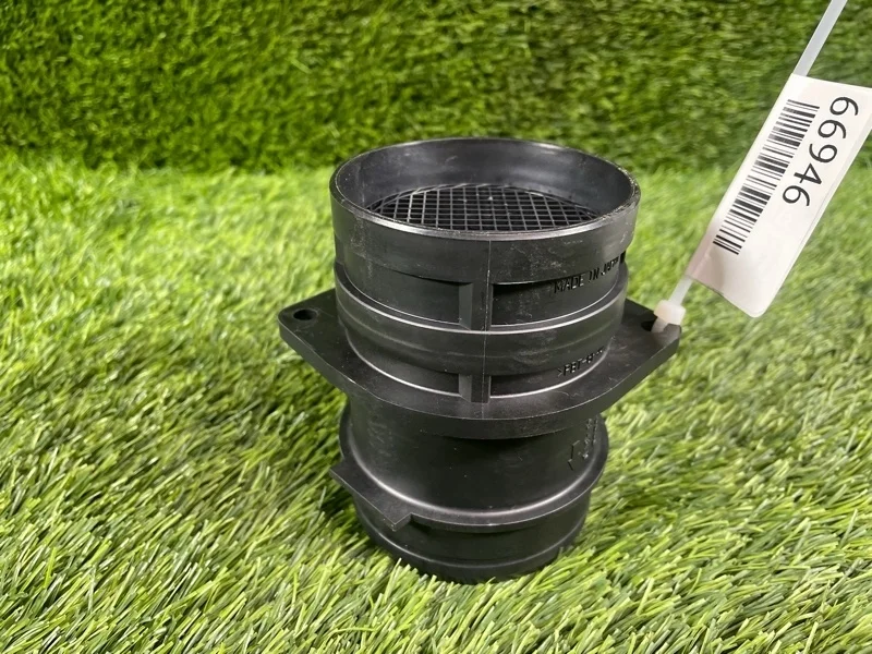 Расходомер Volkswagen Tiguan 2011 06J906461D 5N CCZ 2.0T