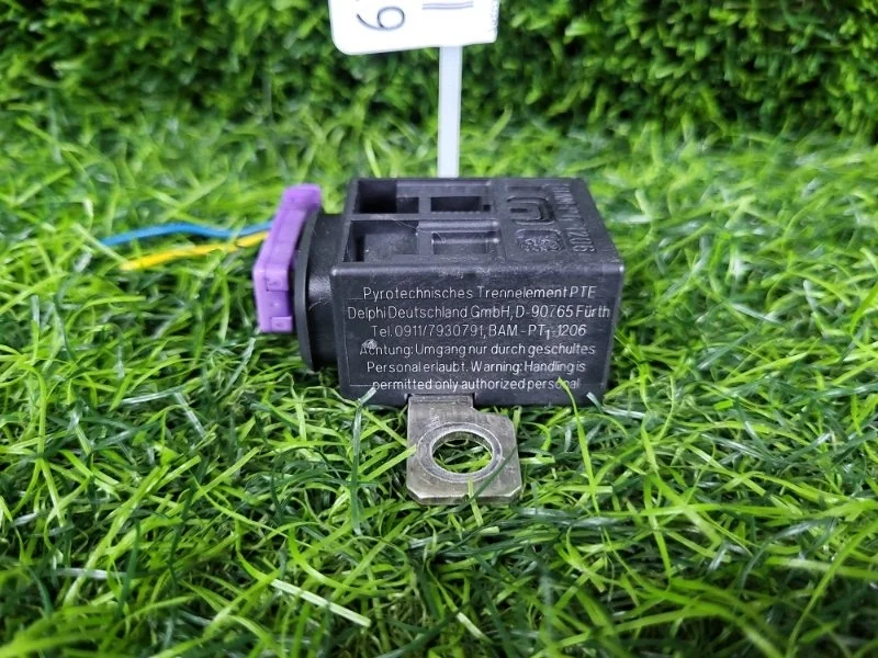 Пиропатрон Volkswagen Passat CC 2009 4F0915519 B6 BWS 3.6