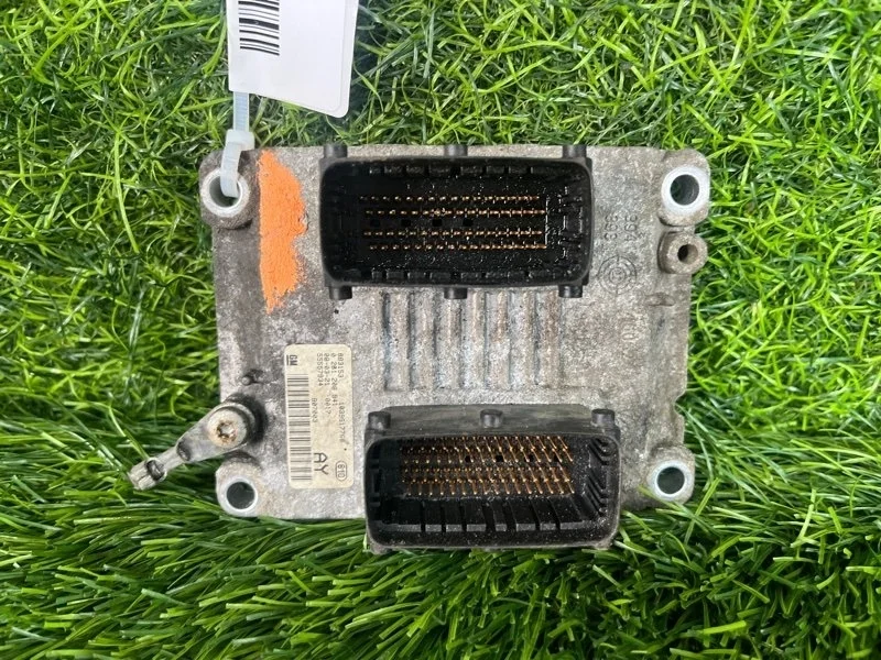 Блок управления двигателя Opel Corsa 55557934 L08 Z12XEP