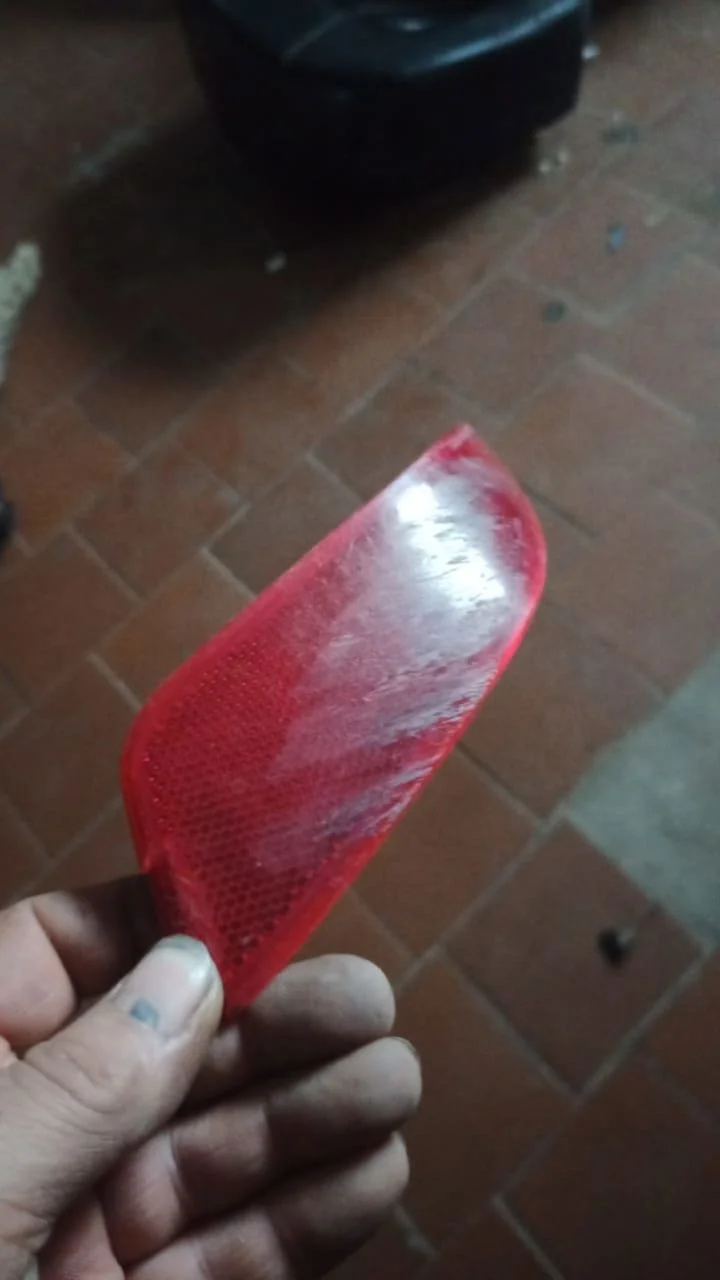 Отражатель в бампер задний левый Toyota Camry XV50 рестайлинг (2014—2017)