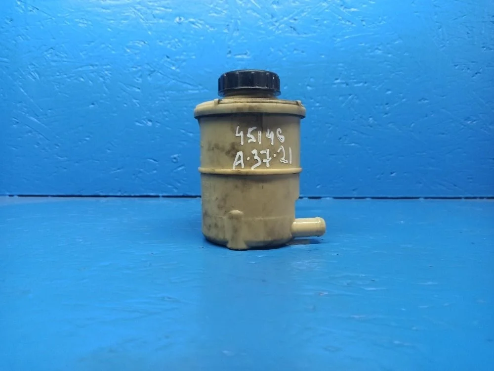 Бачок гидроусилителя Renault Laguna 2