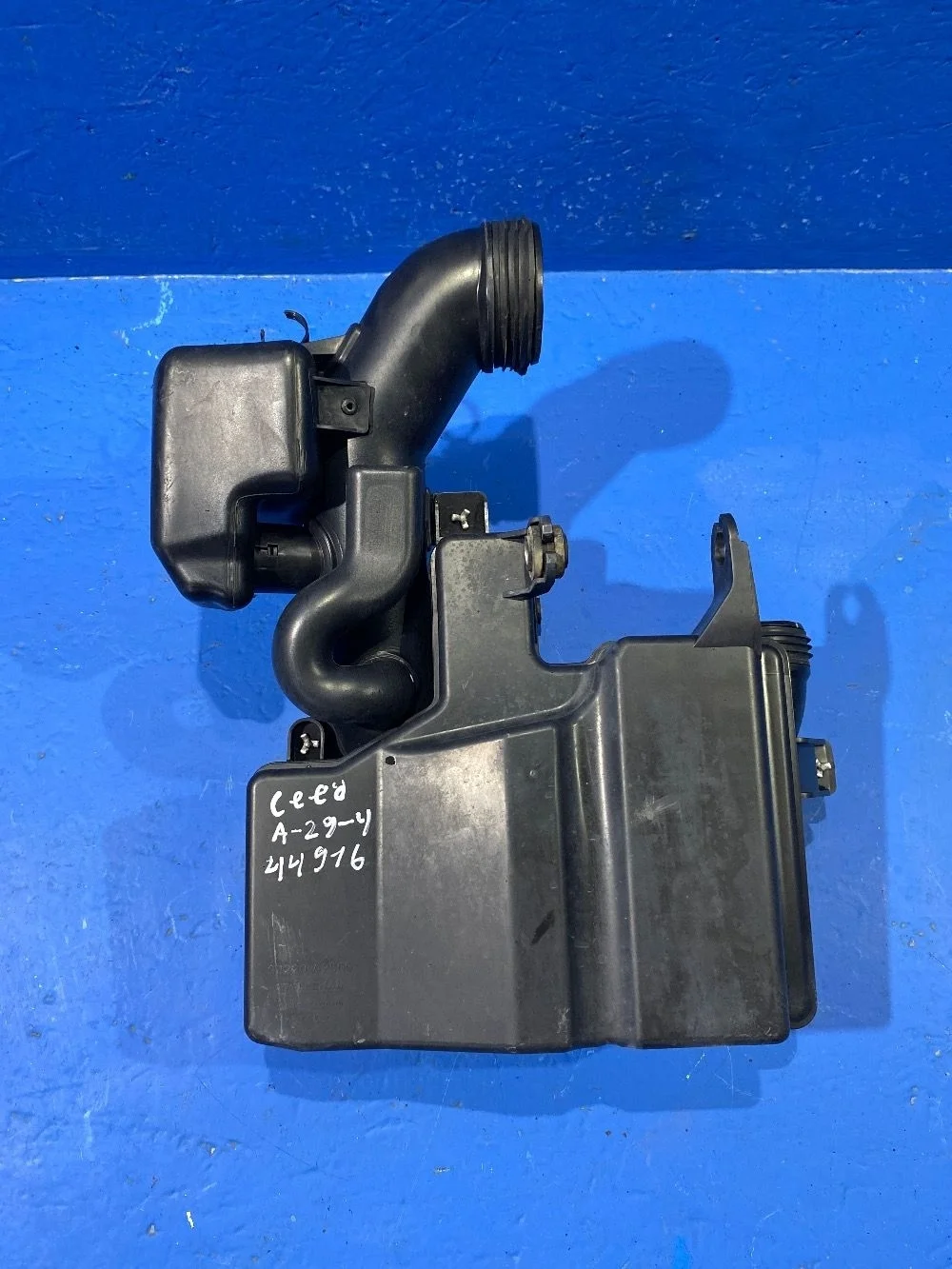 Резонатор воздушного фильтра Kia Ceed 2 JD