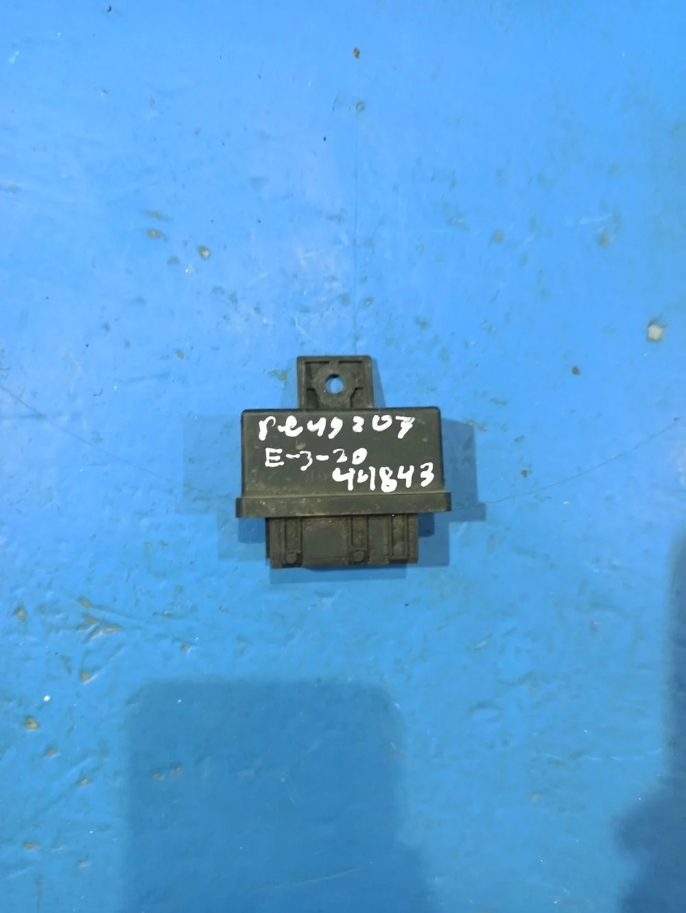 Блок управления топливным насосом Peugeot 207 I (2006—2009)