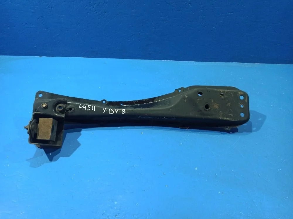 Балка продольная(лыжа) Toyota Avensis 250