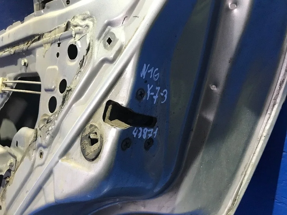 Замок двери задней правой Nissan Almera N16 рестайлинг (2002—2006)