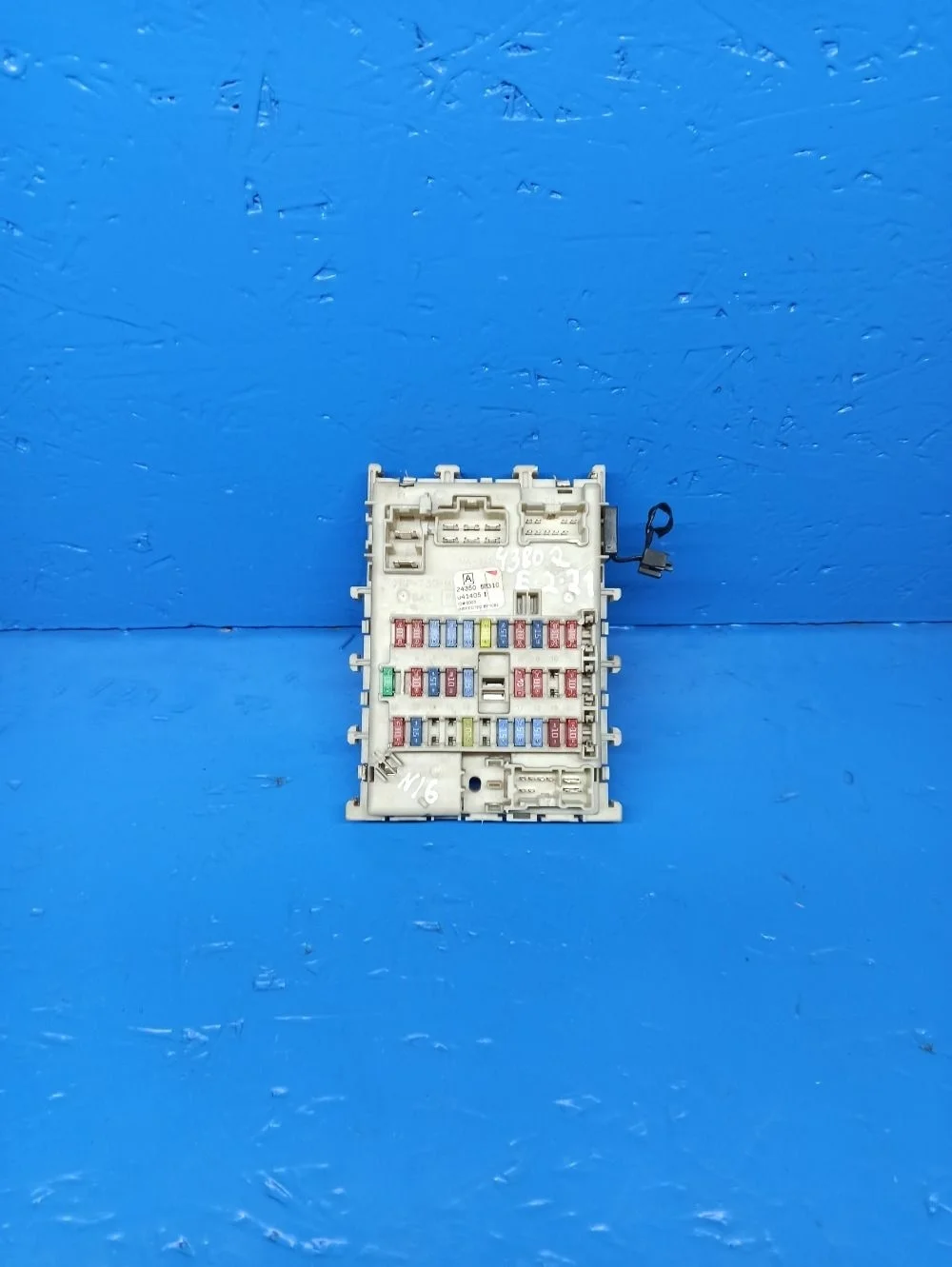 Блок предохранителей Nissan Almera N16 рестайлинг (2002—2006)