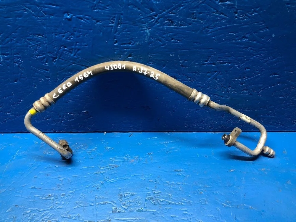 Трубка кондиционера Kia Ceed 1 хетчбэк ED 1.6 G4FC