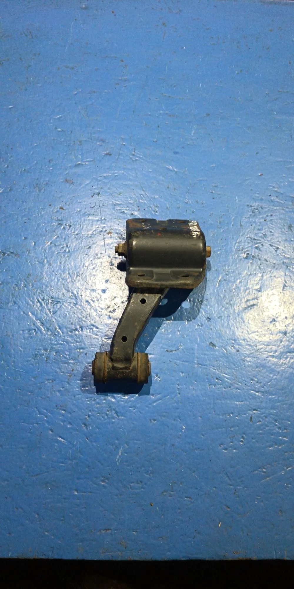 Рычаг передний левый верхний Nissan Primera P11 (1995—2000)