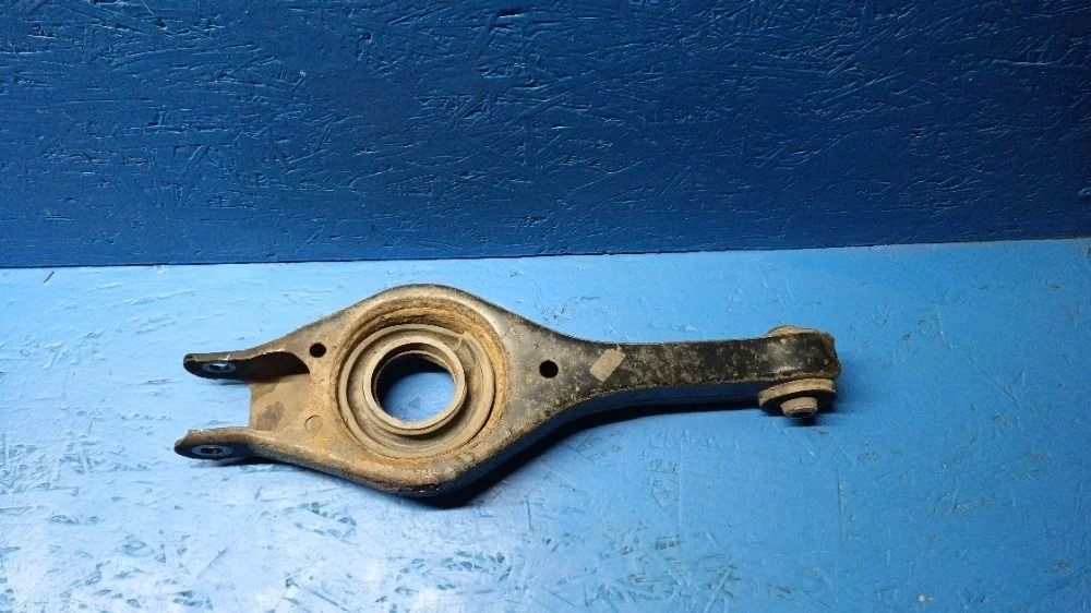 Рычаг задний L=R Kia Ceed ED (2006—2010)