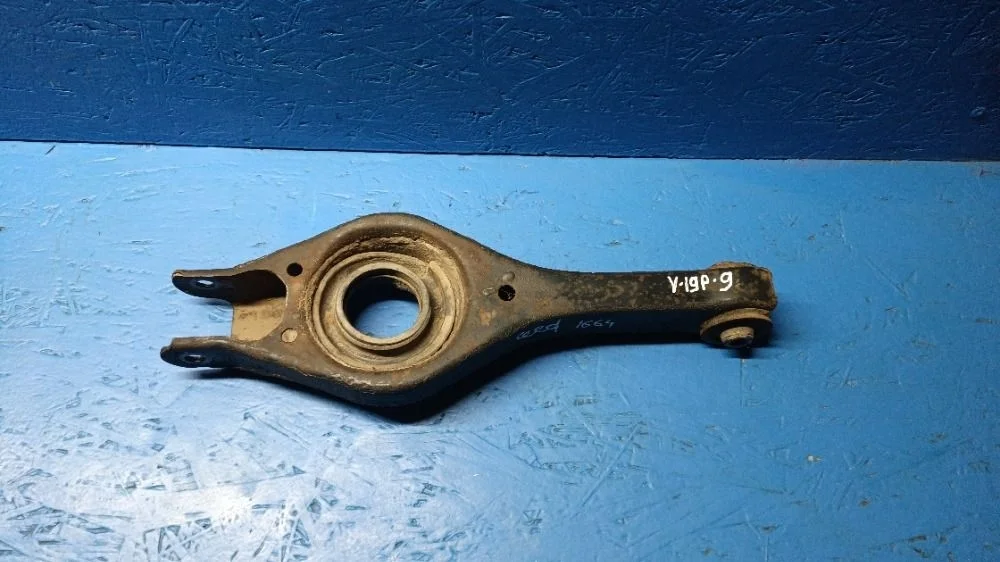 Рычаг задний L=R Kia Ceed ED (2006—2010)