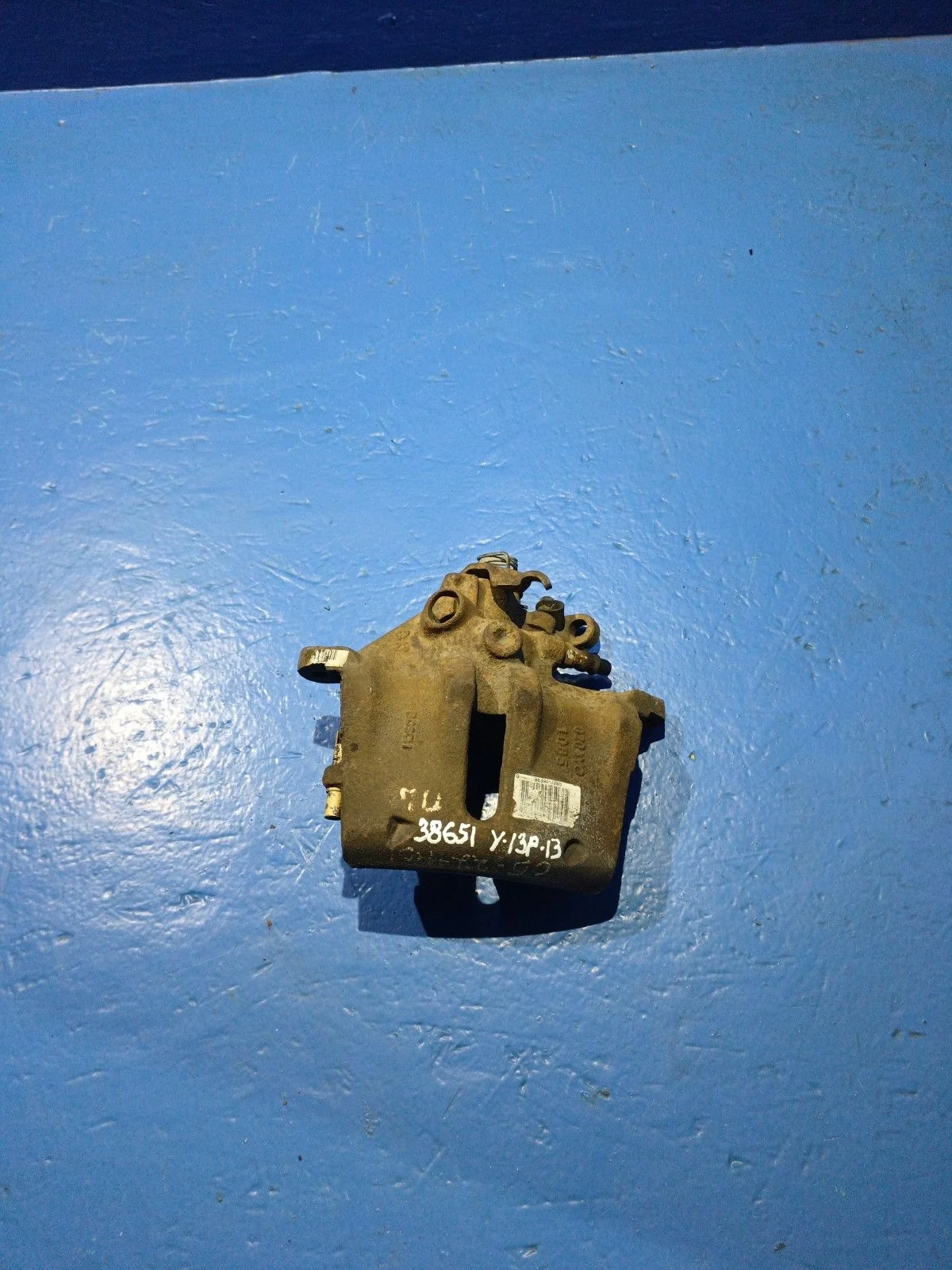 Суппорт тормозной передний левый Citroen C5 I (2001—2004)