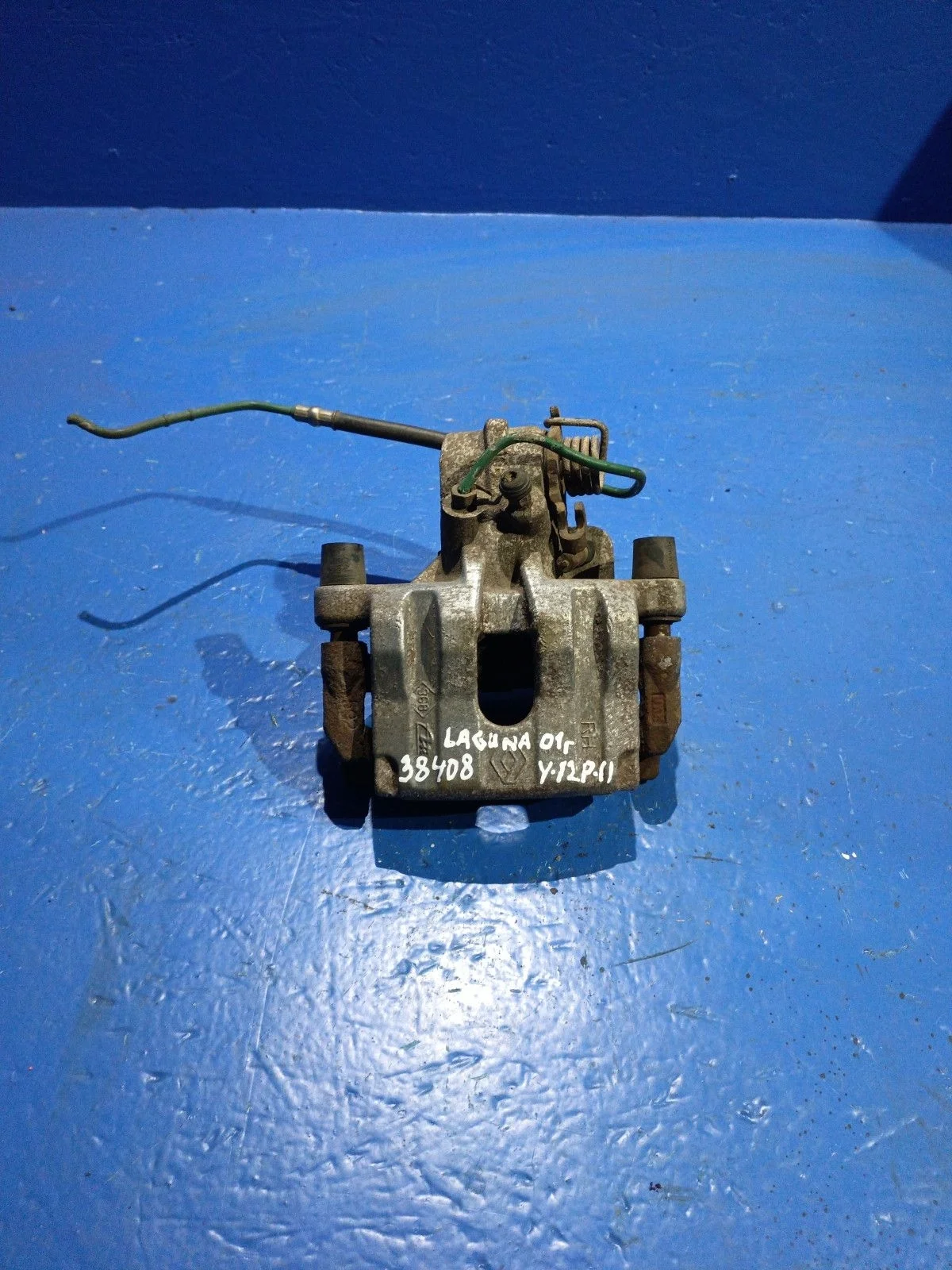 Суппорт тормозной задний правый Renault Laguna II (2001—2005)