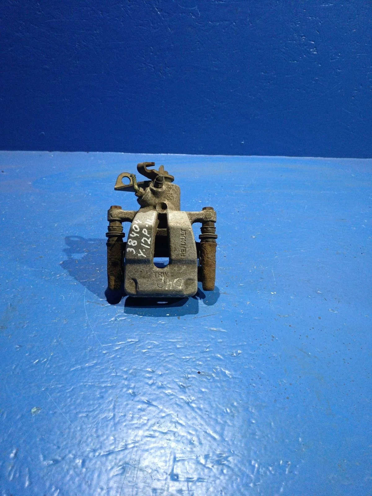 Суппорт тормозной задний левый Renault Scenic II (2003—2006)