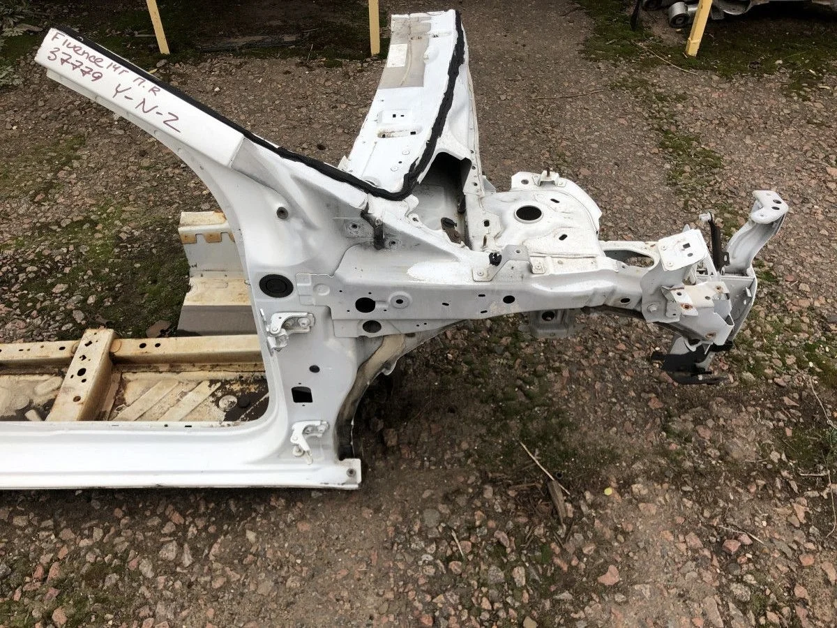 Лонжерон передний правый (четверть) Renault Fluence I (2009—2013)