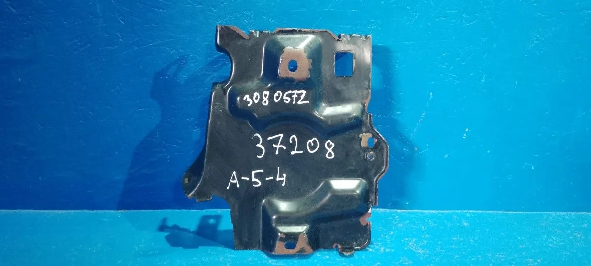 Крепление аккумулятора (корпус/подставка АКБ) Peugeot 308 I (2007—2011)