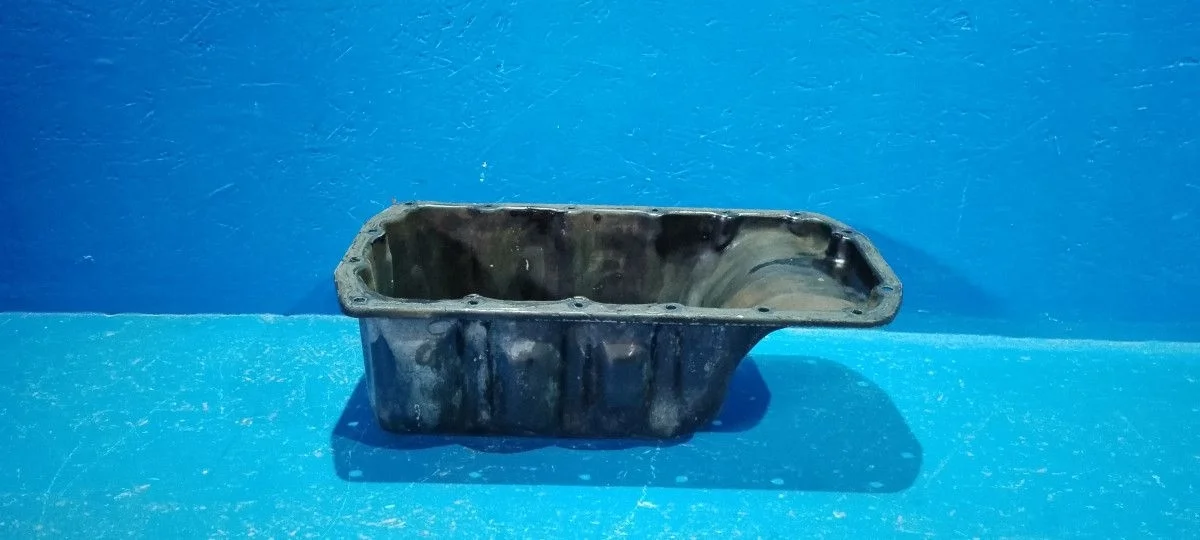 Поддон масляный двигателя ( картер) Peugeot 308 I (2007—2011)