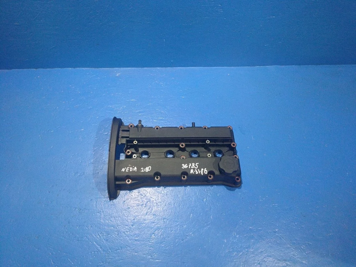 Крышка головки блока (клапанная) Daewoo Nexia I рестайлинг (2008—2016)