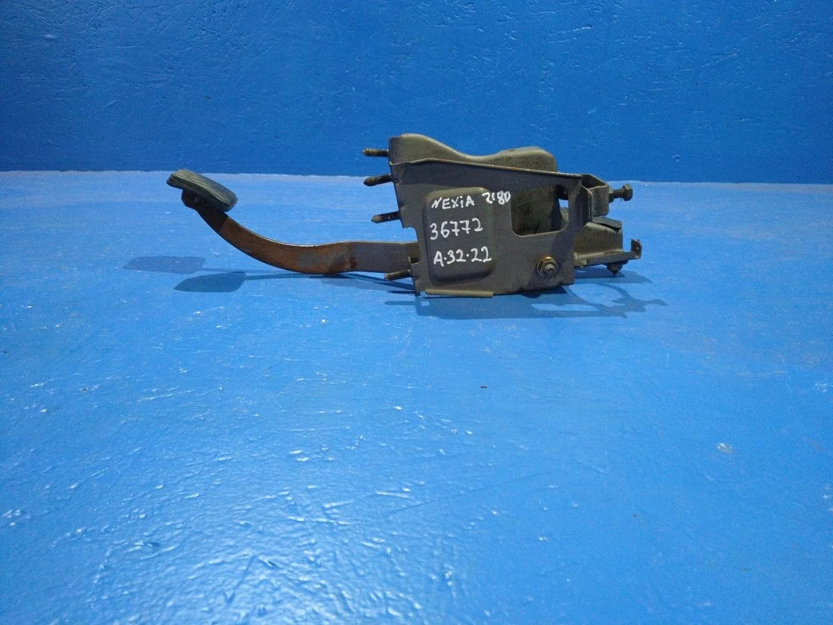 Педаль сцепления Daewoo Nexia I рестайлинг (2008—2016)