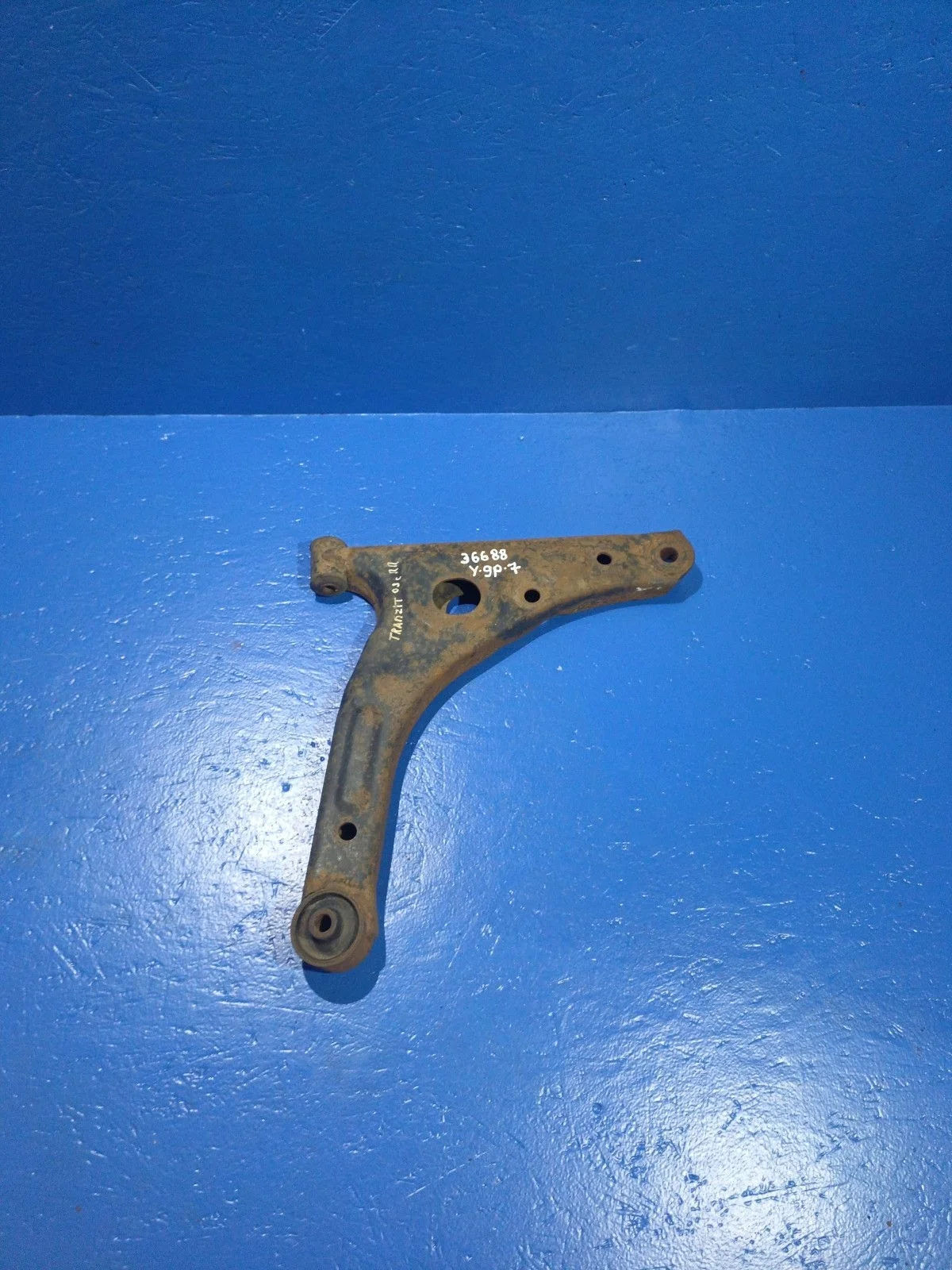 Рычаг передний правый нижний Ford Transit VII (2006—2014)