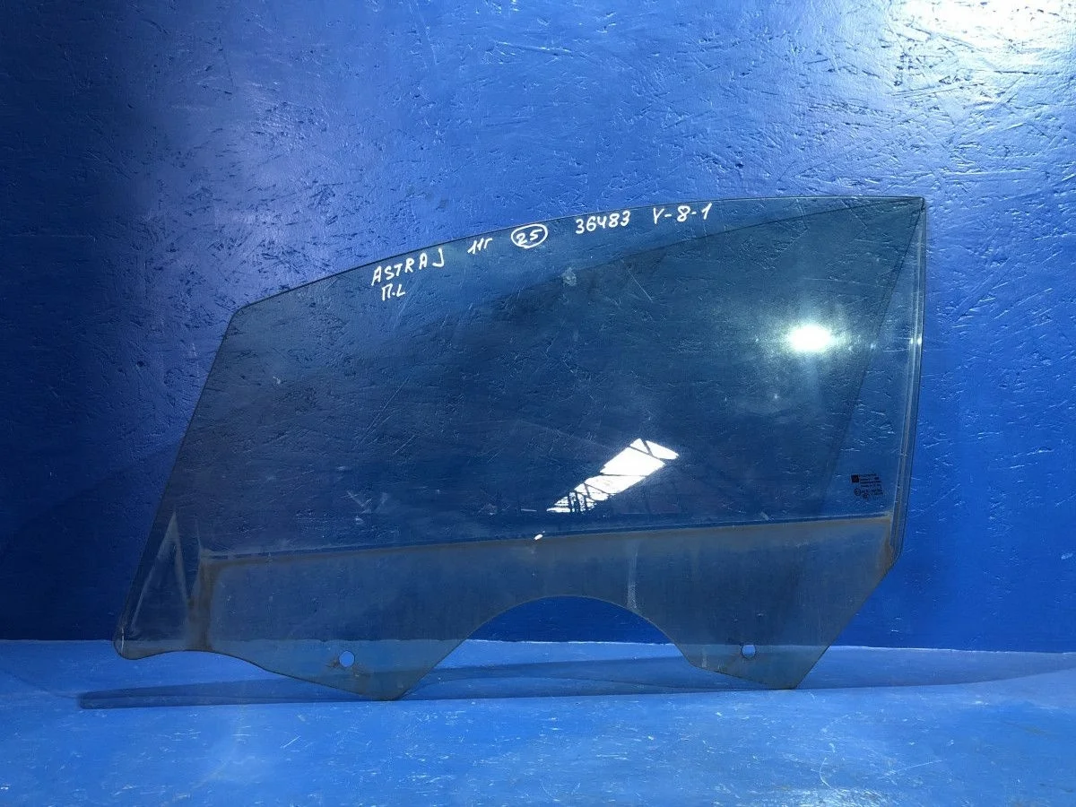 Стекло двери передней левой Opel Astra J (2009—2012)