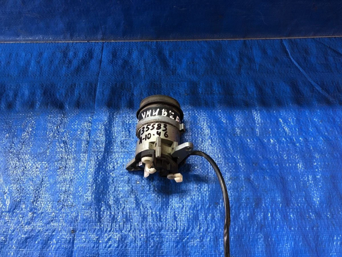 Кнопка открывания багажника Audi A6 C4 (1994—1997)