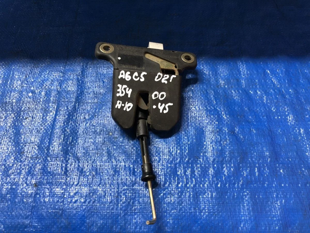 Замок багажника Audi A6 C5 рестайлинг (2001—2004)