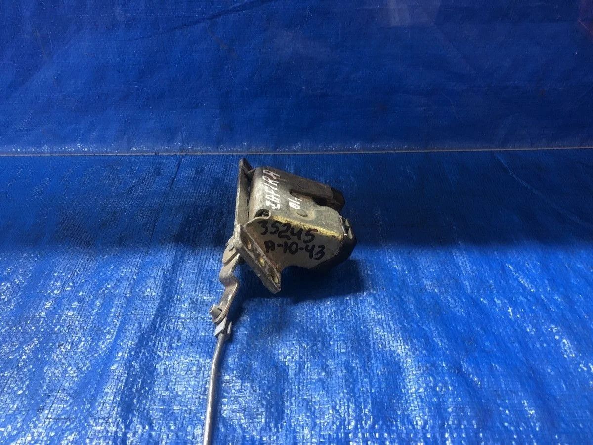 Замок багажника Opel Zafira A (1999—2003)