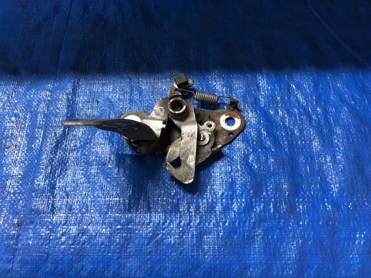 Замок капота Peugeot 307 3C (2001—2005)