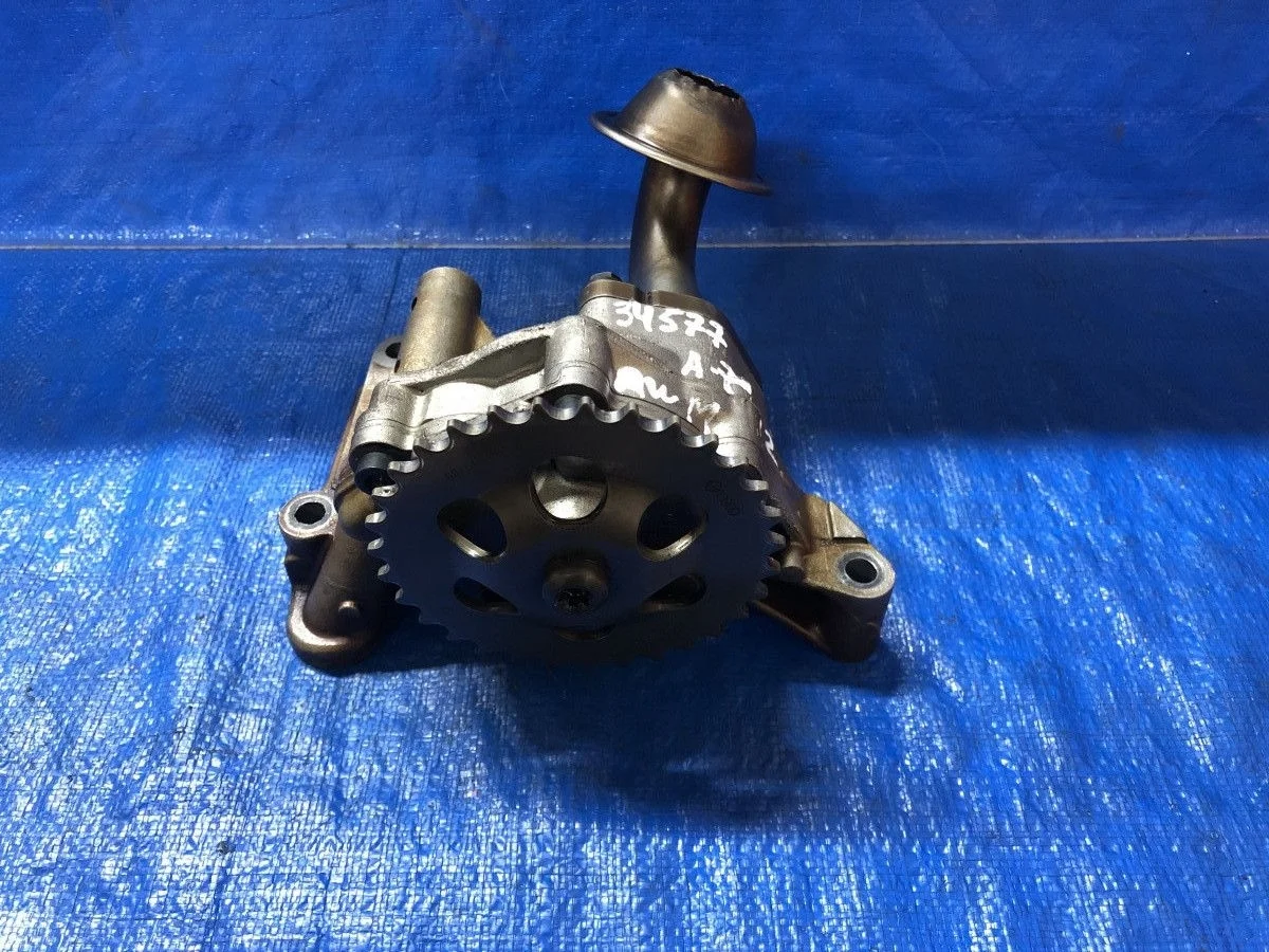 Масляный насос Audi A6 C5 (1997—2001)