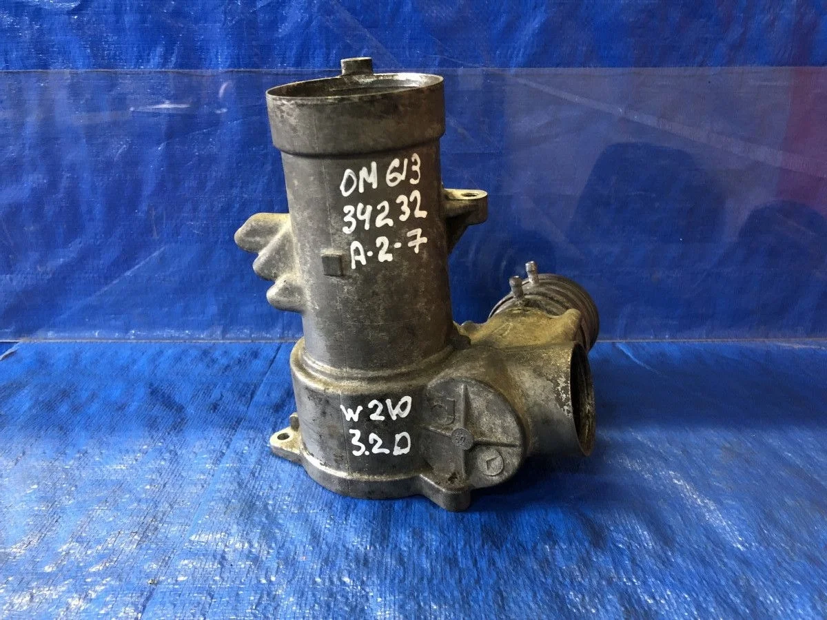 Клапан рециркуляции выхлопных газов (EGR) Mercedes-Benz E-класс W210/S210 рестайлинг (1999—2003)