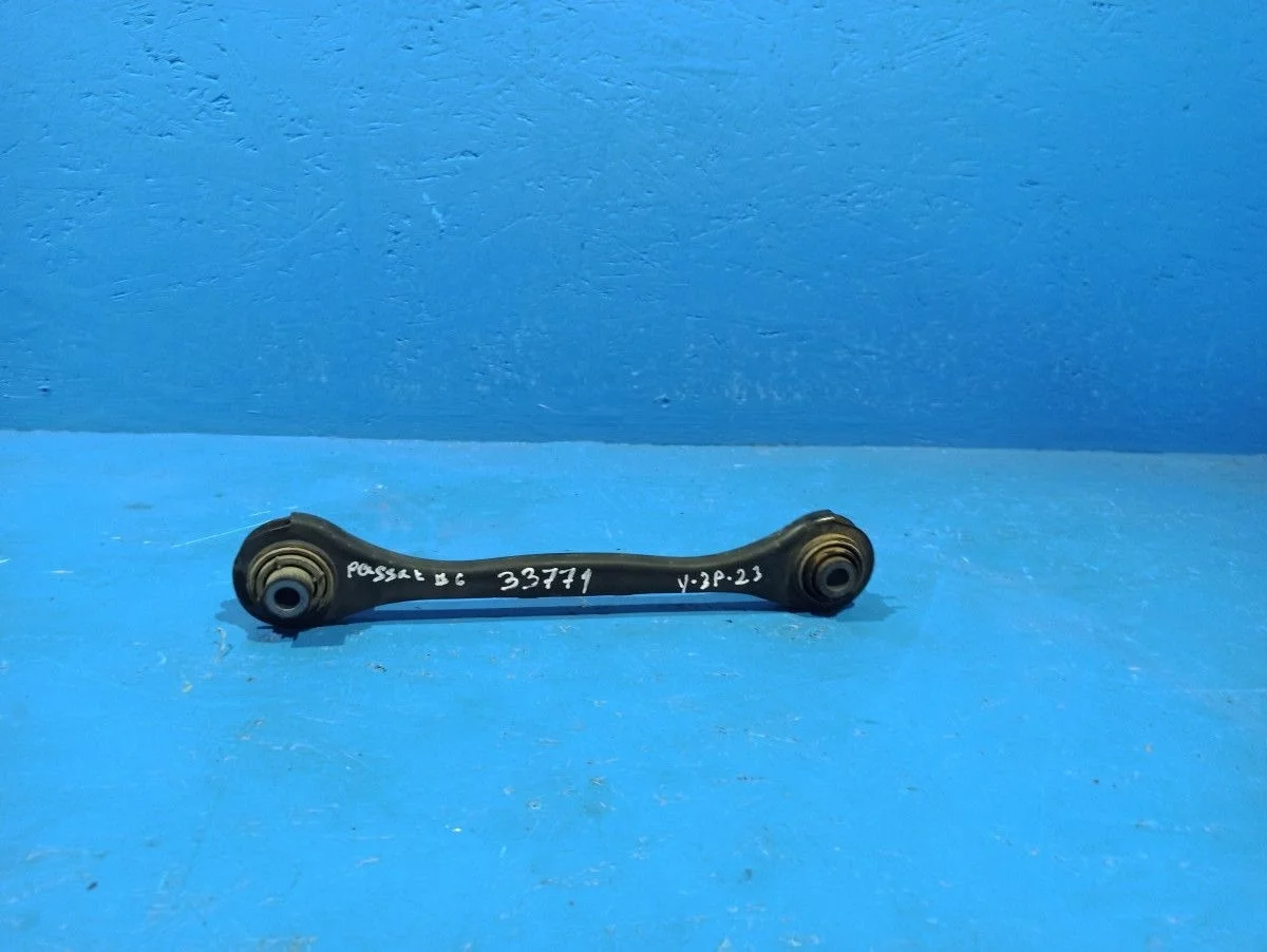 Рычаг задний L=R Volkswagen Passat B6 (2005—2010)