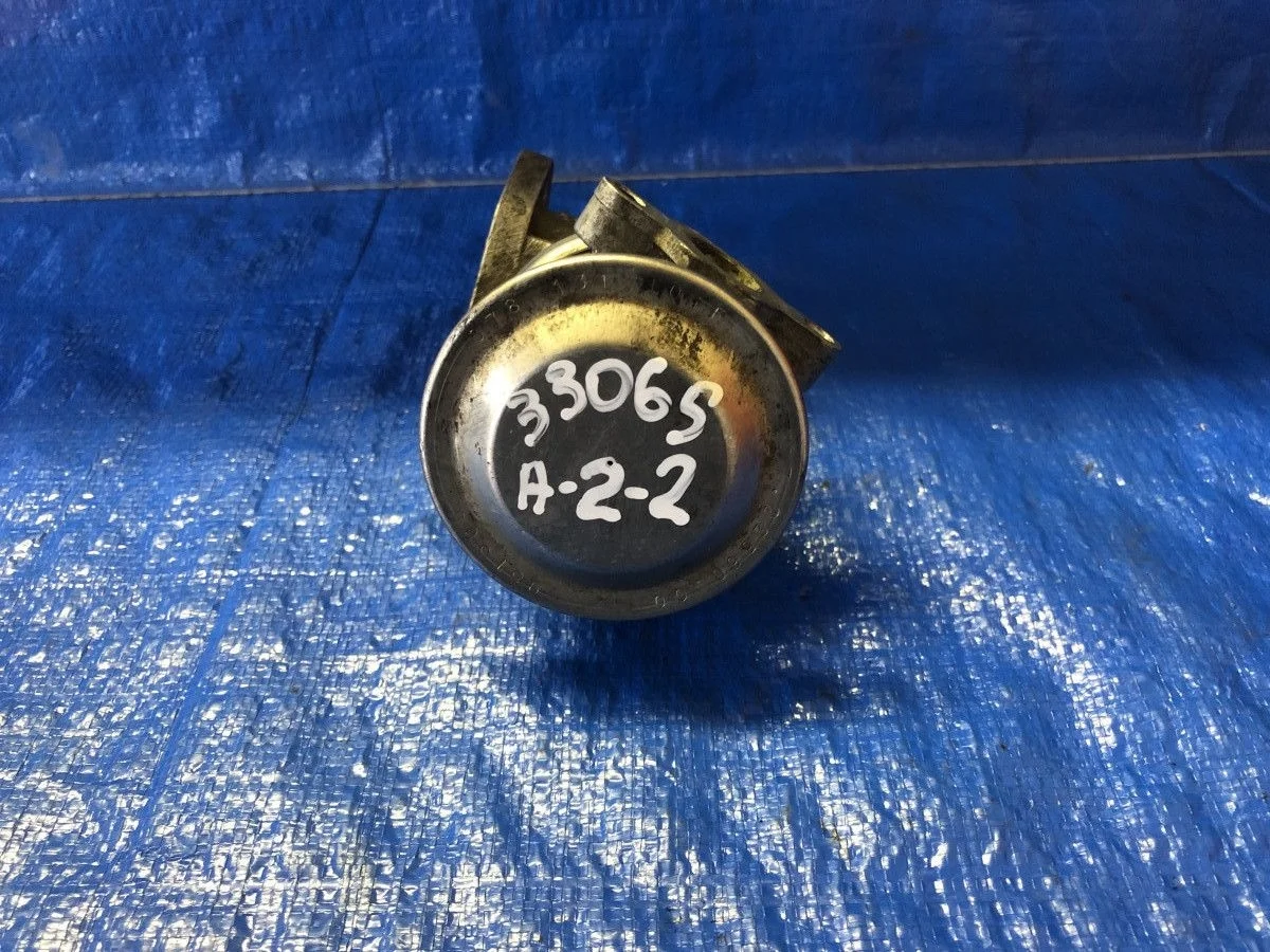 Клапан рециркуляции выхлопных газов (EGR) Audi A6 C5 (1997—2001)