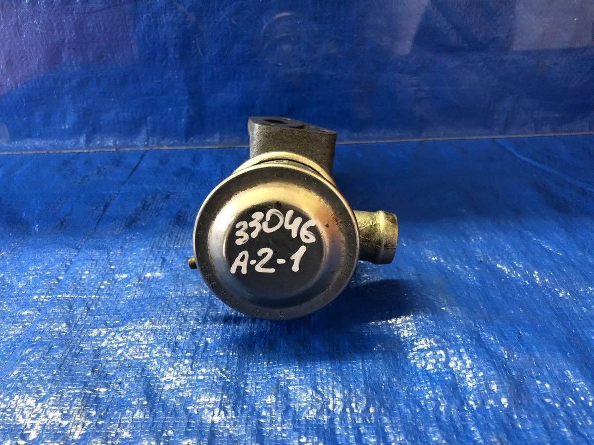 Клапан рециркуляции выхлопных газов (EGR) Audi A6 C5 (1997—2001)