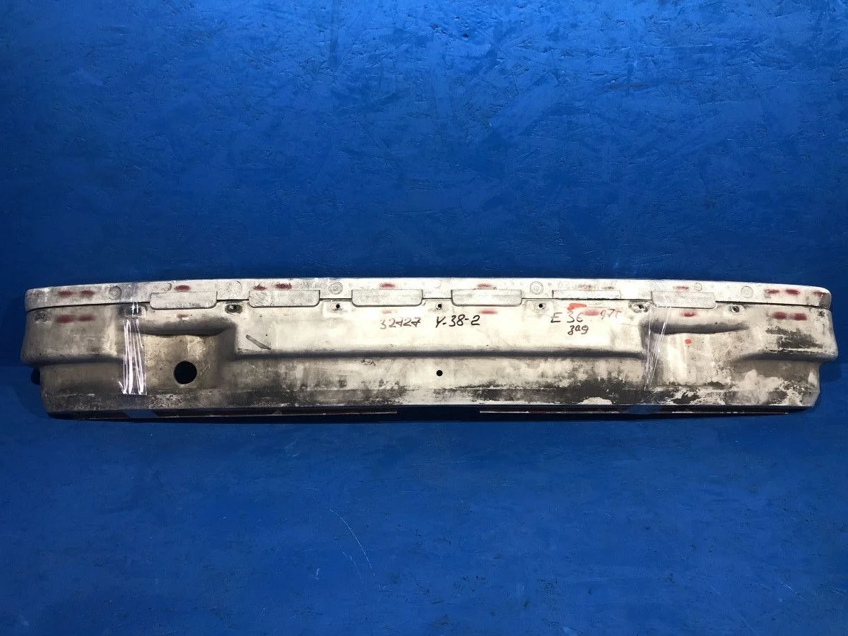 Усилитель заднего бампера BMW 3 серия E36 (1990—2000)