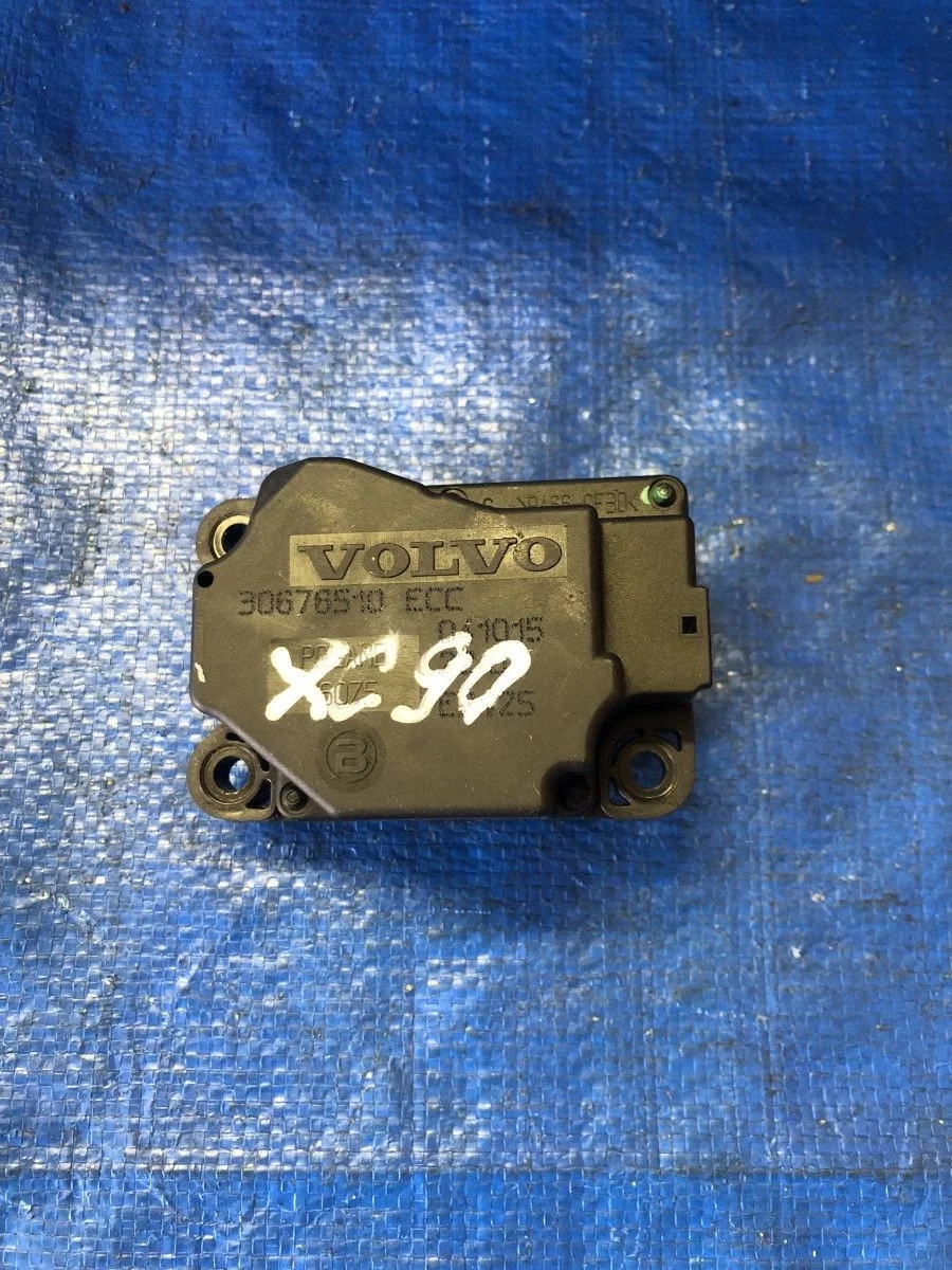 Электропривод заслонки отопителя Volvo XC90 I (2002—2006)