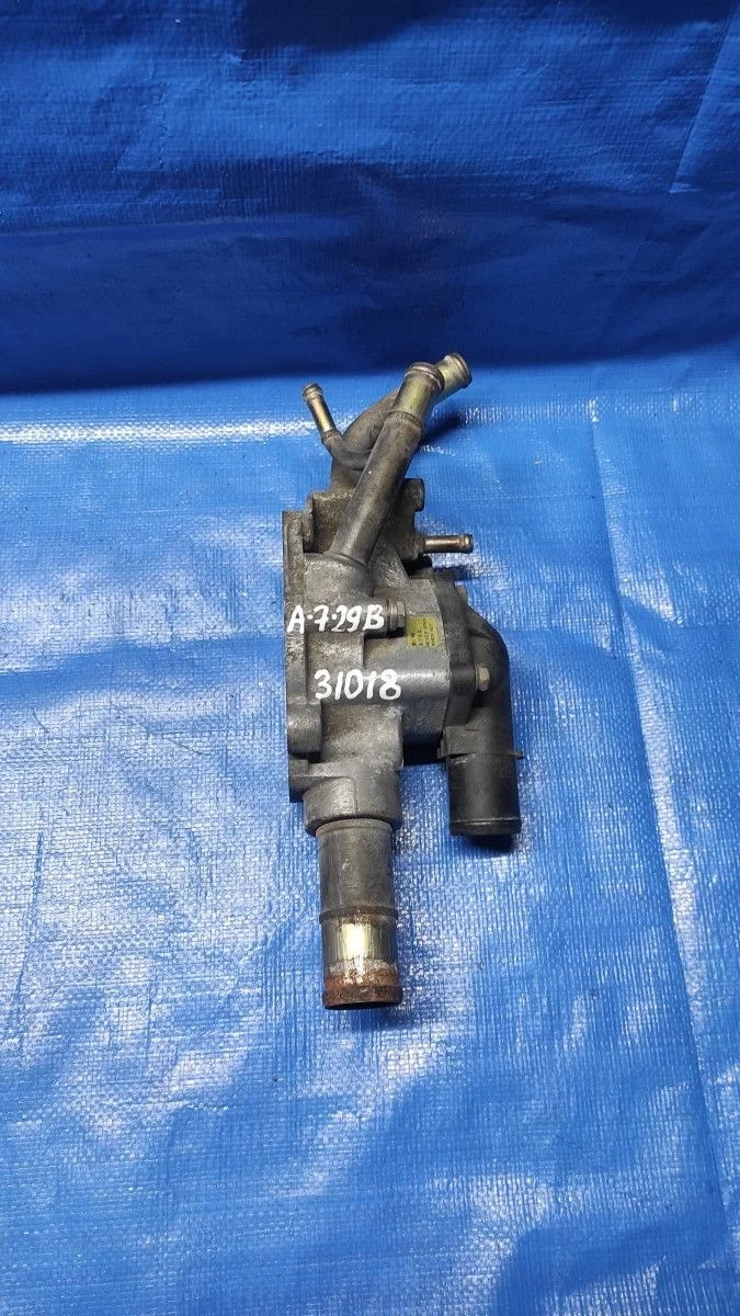 Корпус термостата Nissan Primera P12 (2001—2008)