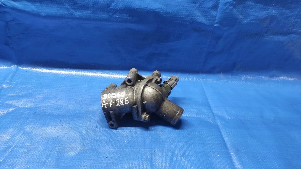 Корпус термостата Honda CR-V I (1995—1999)