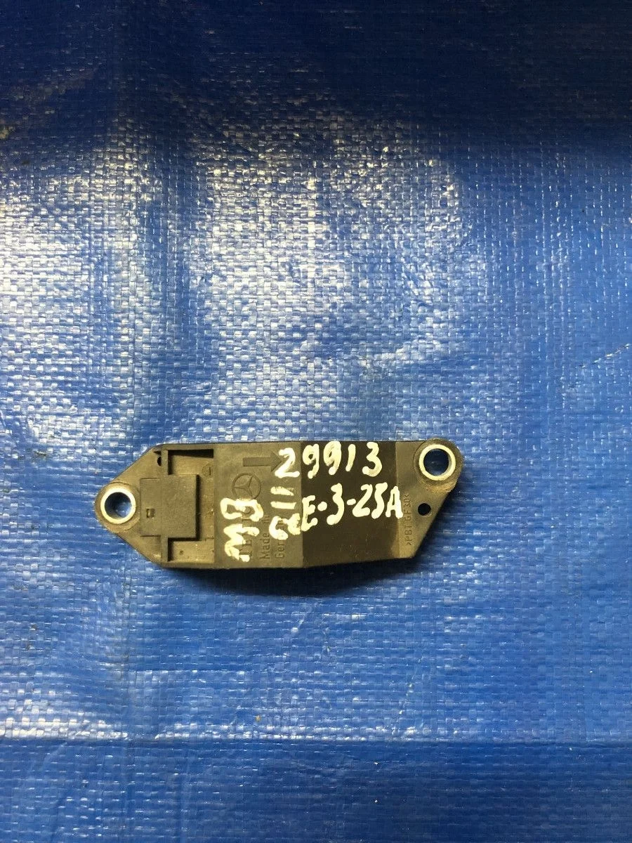 Датчик AIR BAG Mercedes-Benz E-класс W211/S211 (2002—2006)