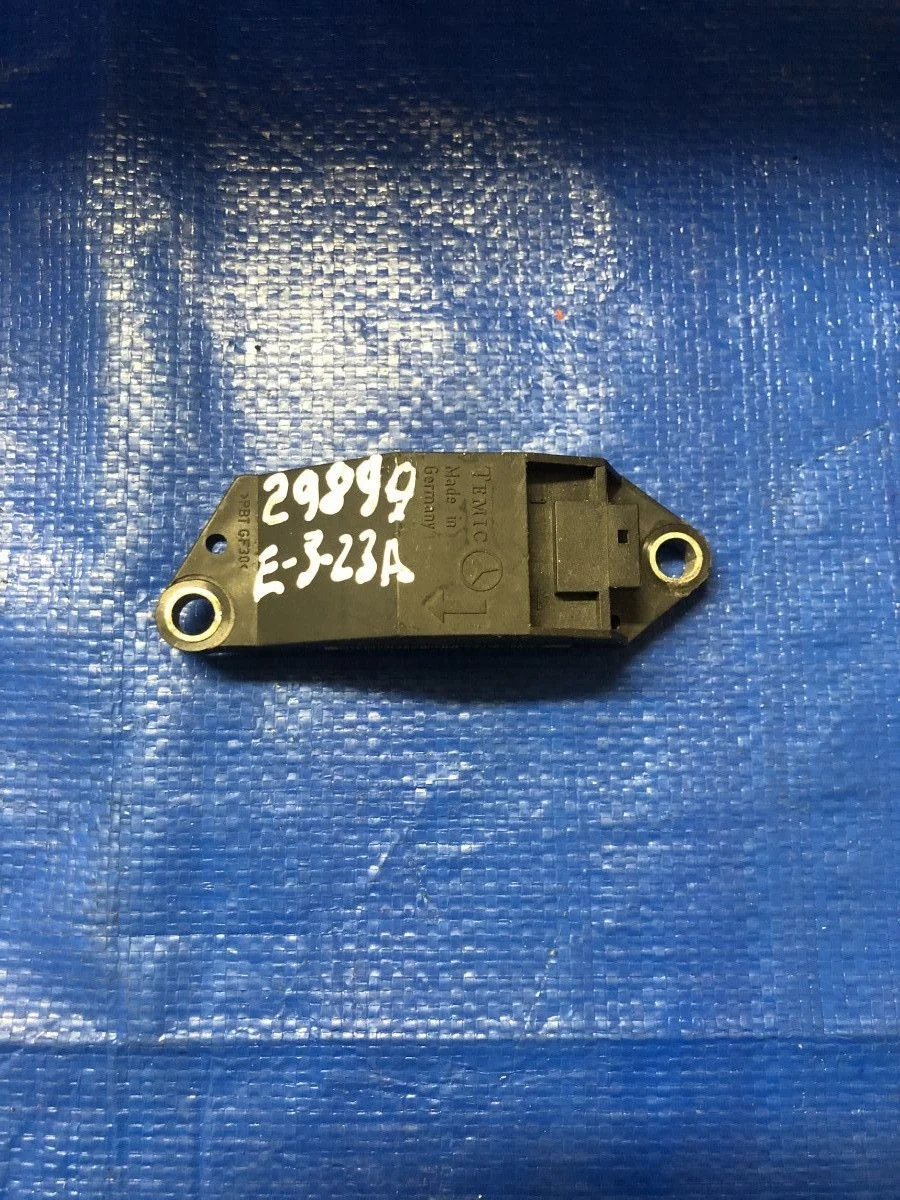 Датчик AIR BAG Mercedes-Benz E-класс W211/S211 (2002—2006)