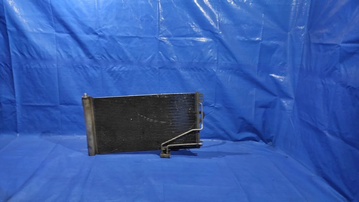 Радиатор кондиционера Mercedes-Benz C-класс W203/S203/CL203 (2000—2004)