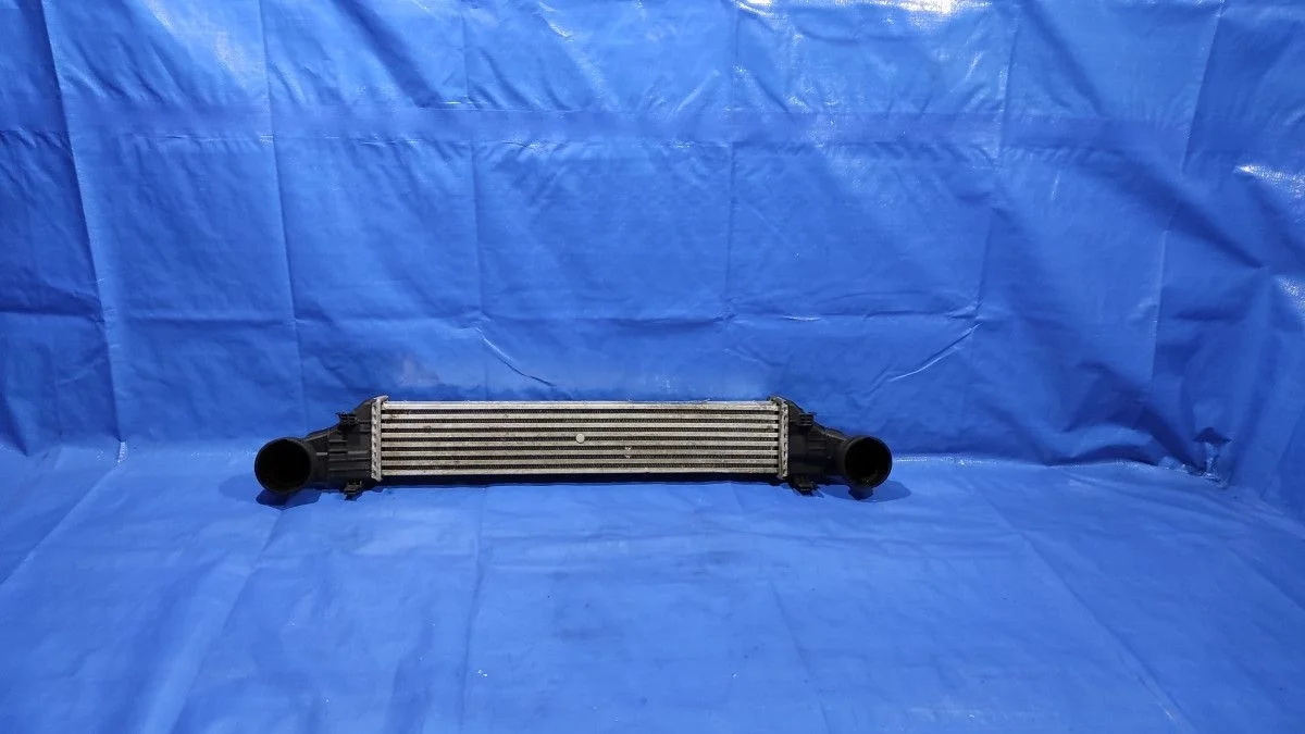 Интеркулер Mercedes-Benz E-класс W211/S211 (2002—2006)