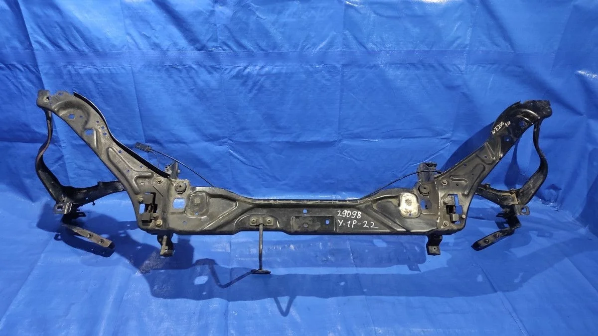 Передняя  панель W212