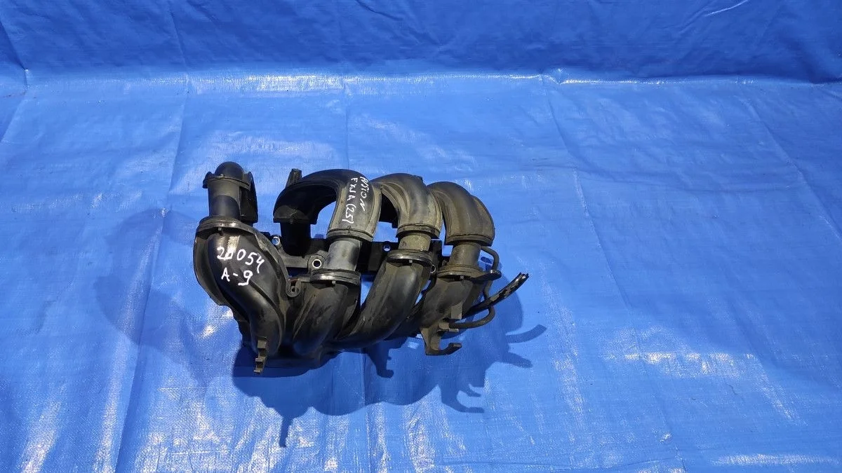 Коллектор впуск Focus 2  1.6