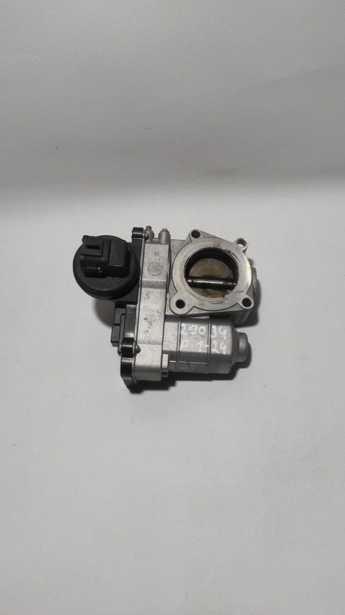 Заслонка дроссельная электрическая Nissan Micra K12 (2002—2010)