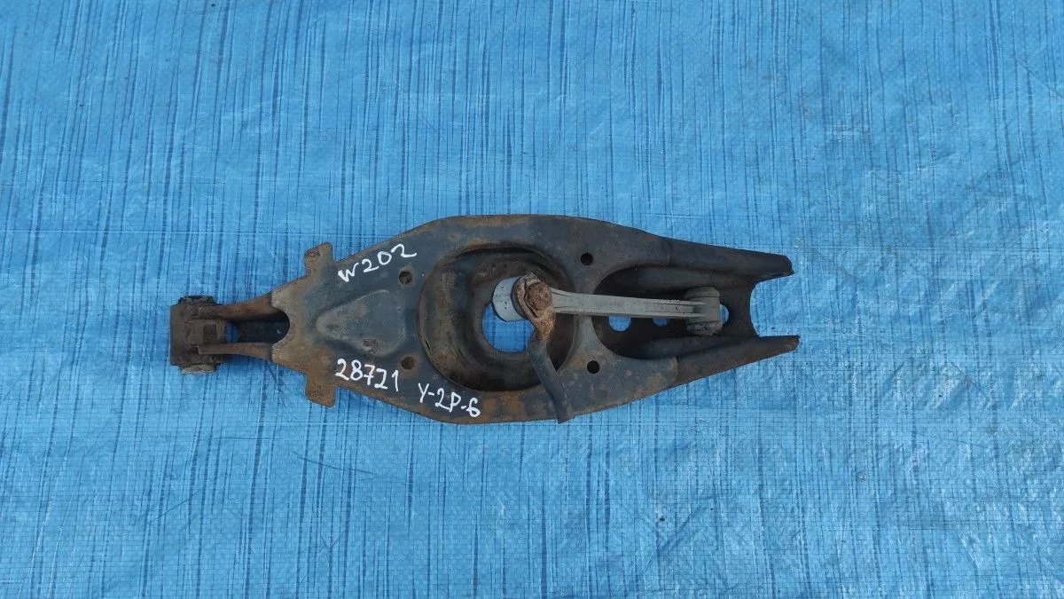 Рычаг задний L=R Mercedes-Benz C-класс W202/S202 (1993—1997)