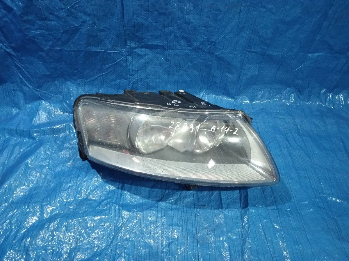 Фара правая Audi A6 C6 (2004—2008)