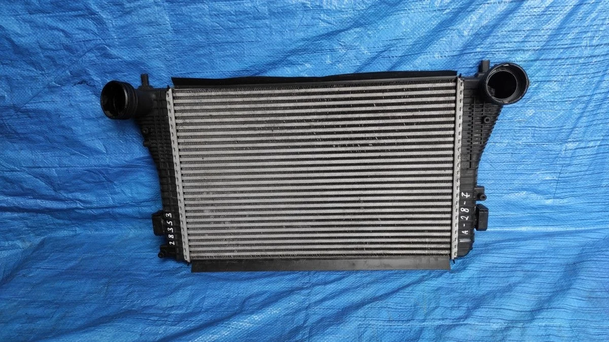 Интеркулер Volkswagen Passat B6 (2005—2010)