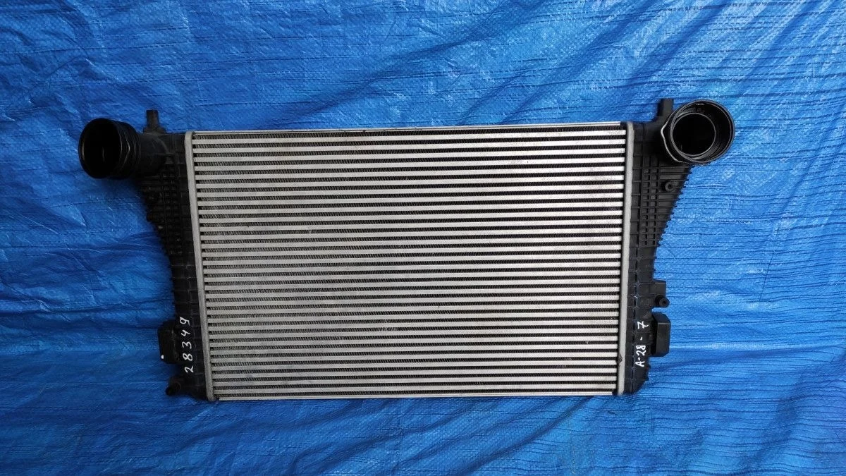 Интеркулер Volkswagen Passat B6 (2005—2010)