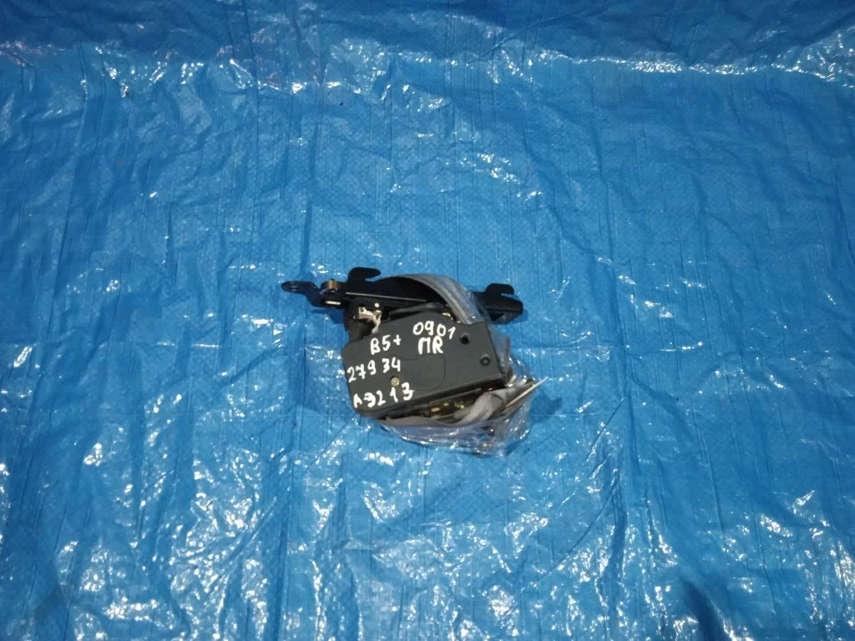 Ремень безопасности передний правый Volkswagen Passat B5 рестайлинг (2000—2005)